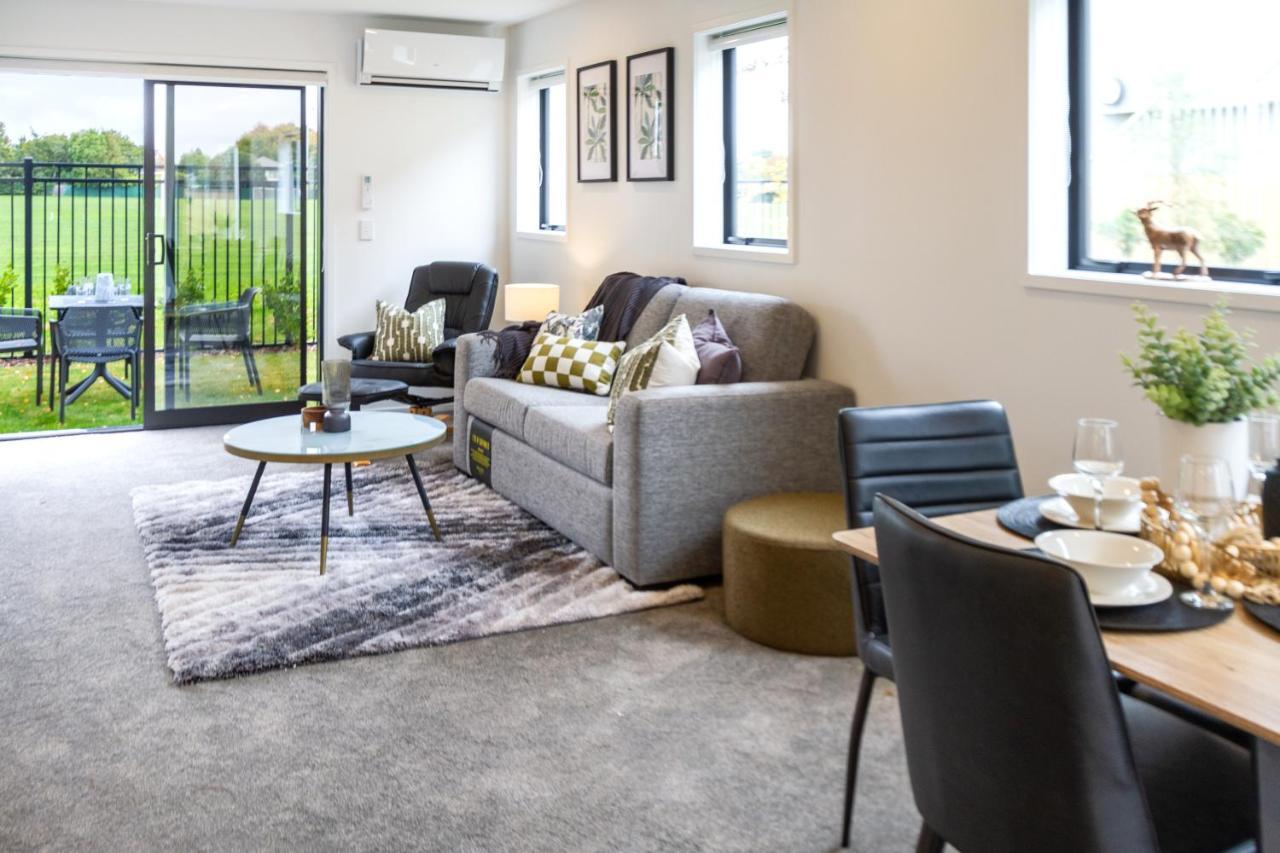 Peaceful Park View Townhouse 2 Bed W/Carpark Apartment Christchurch Exterior foto