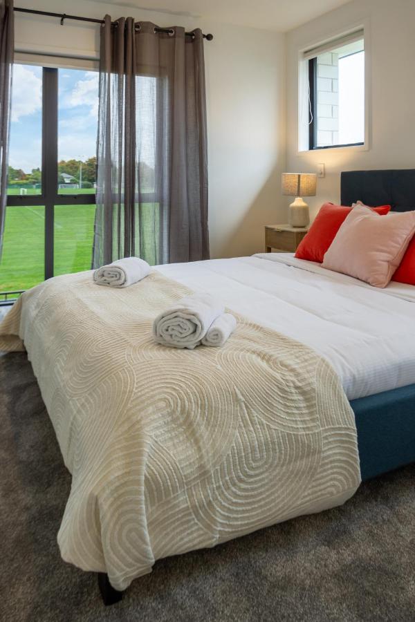 Peaceful Park View Townhouse 2 Bed W/Carpark Apartment Christchurch Exterior foto